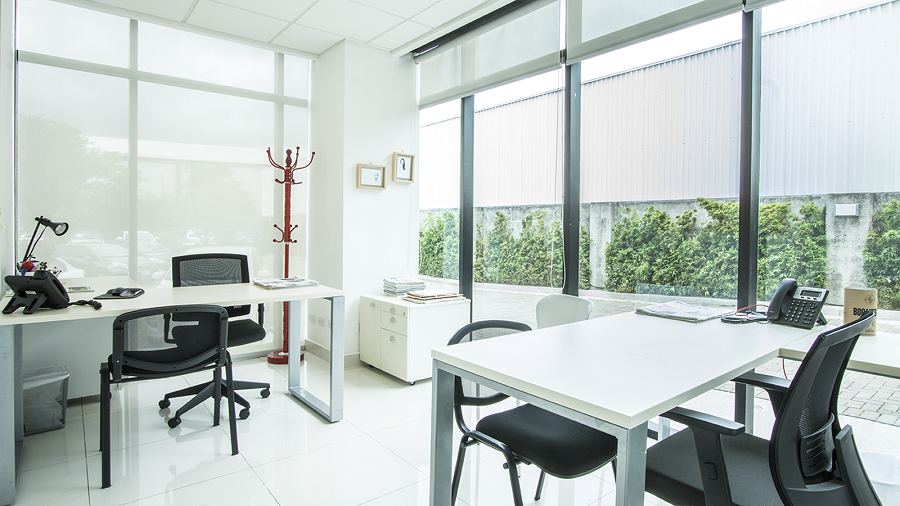  Cinco ventajas de establecer una oficina física en un centro de negocios