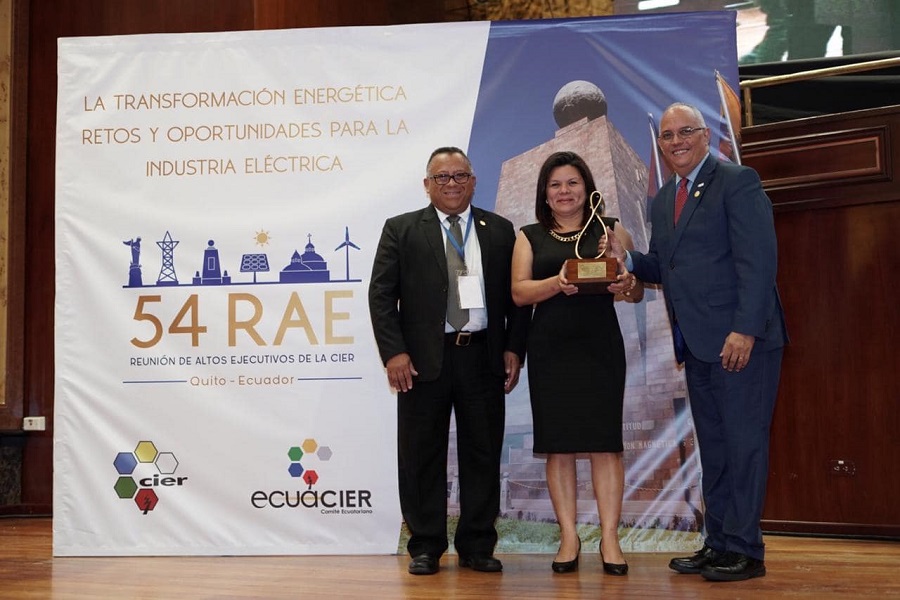  Coopeguanacaste recibió Premio Oro Latinoamericano de Satisfacción al Cliente