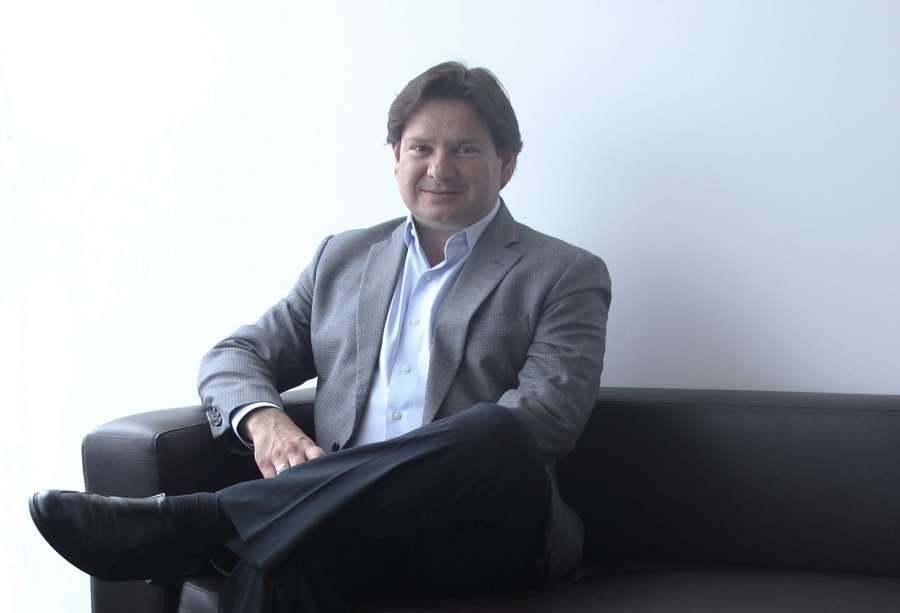 Ernesto Moreno, CEO de YUXTA Energy