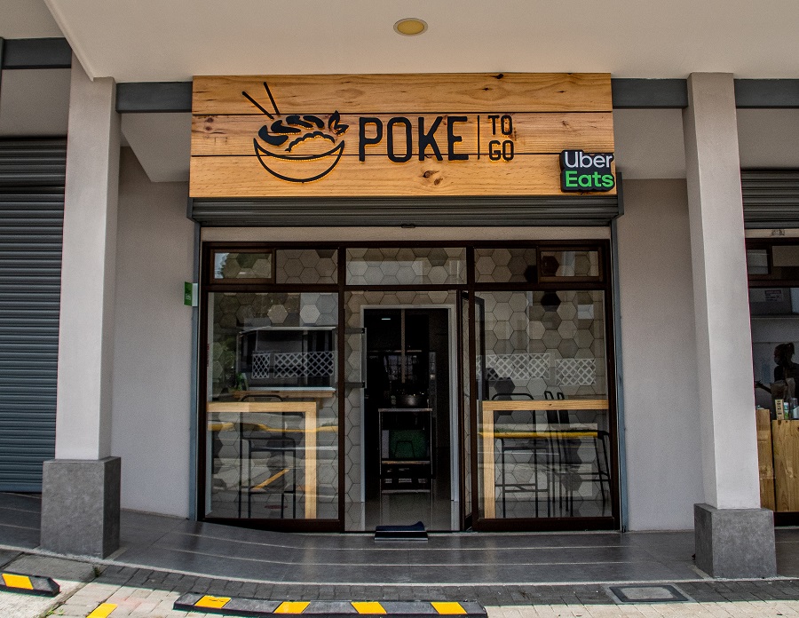  Poke amplía operaciones y abre su cuarto local en el país