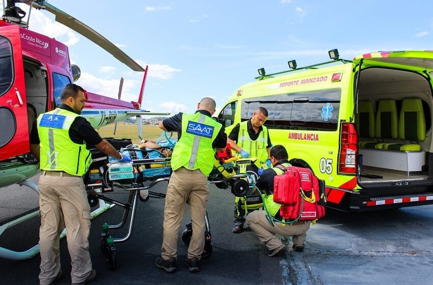  Empresa SAAT lanza servicio de ambulancias aéreas en el país