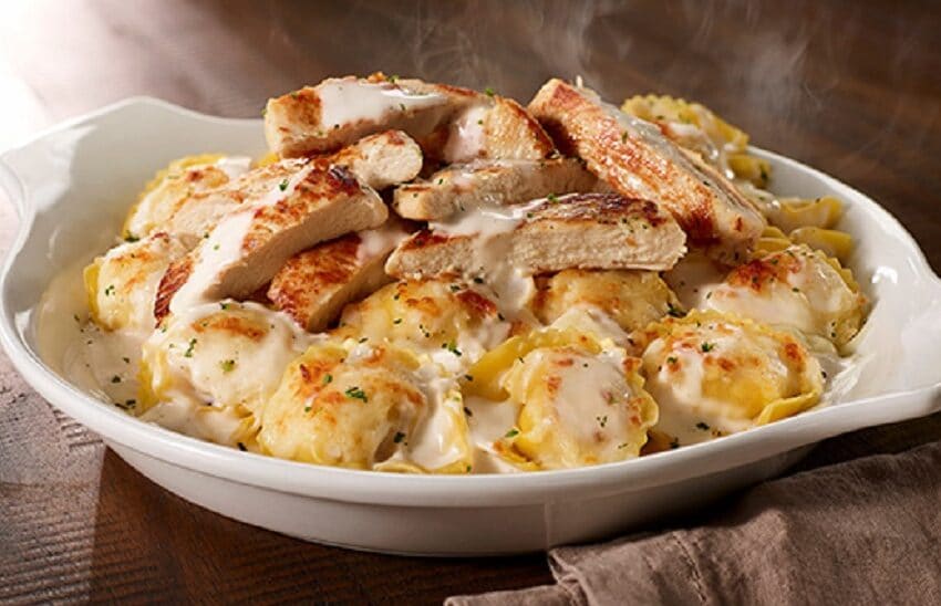  Restaurante Olive Garden lanza nuevo menú basado en pastas al horno