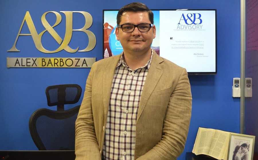 Alex Barboza Director de A&B Advisory