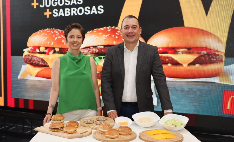 Dos Pinos lanza leche en botella de vidrio para conmemoración de aniversario