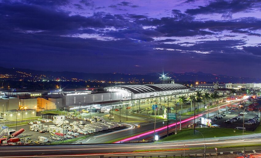  Aeropuerto Juan Santamaría recupera 90% del tráfico de pasajeros prepandemia