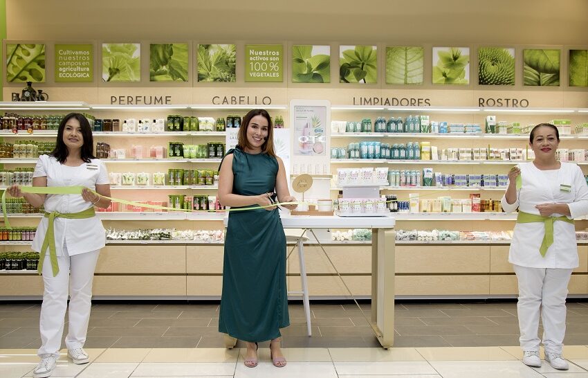  Yves Rocher inaugura nueva tienda en el país