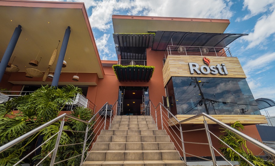 Rosti expande operaciones con dos nuevos restaurantes