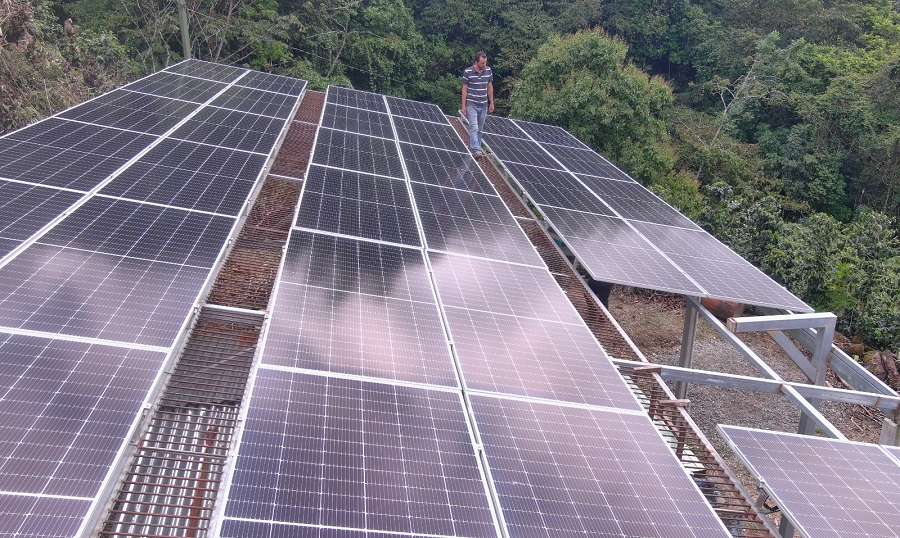 ¿Cómo saber si debería instalar paneles solares?