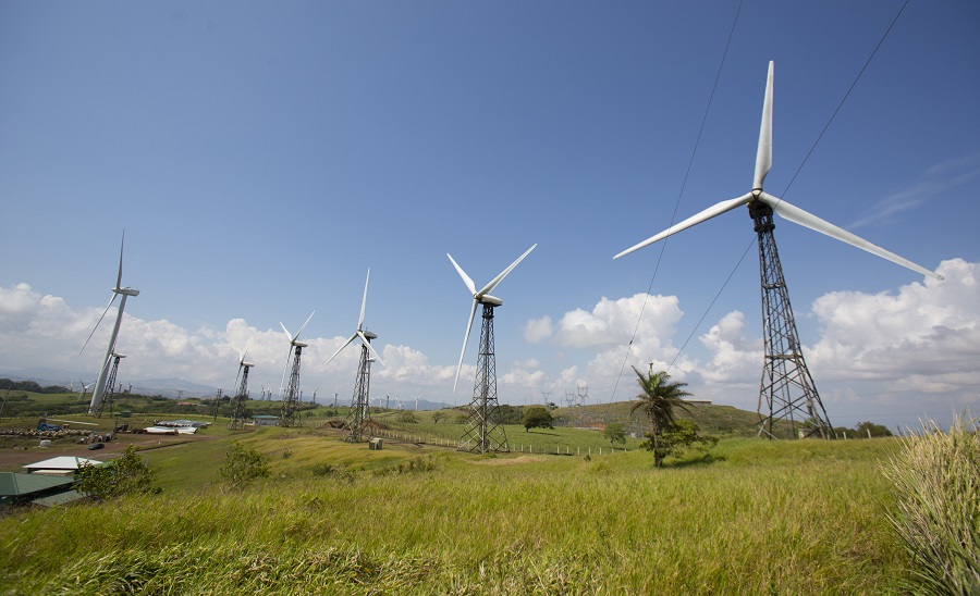 Planta Eólica PESA reactiva producción de energía renovable