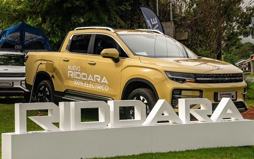  Veinsa Motors amplía portafolio de vehículos con pick up eléctrico