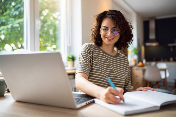 IBM y Cinde lanzan cursos digitales gratuitos en áreas de alta demanda