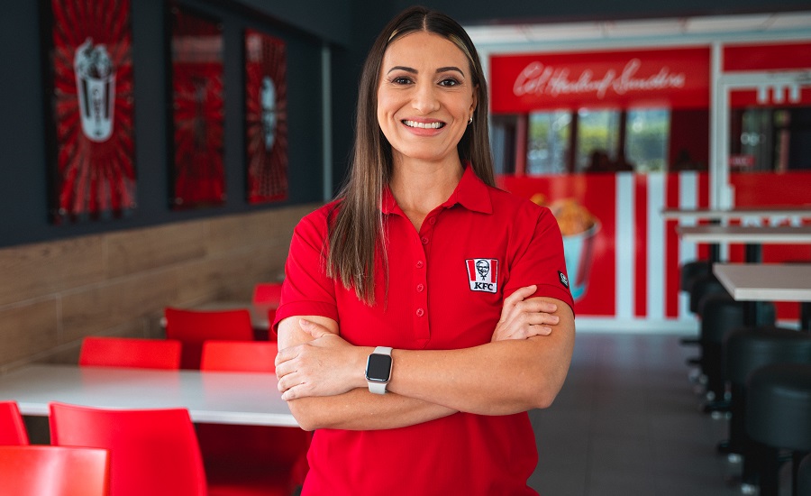 KFC incorpora a su operación cubertería y bolsas compostables