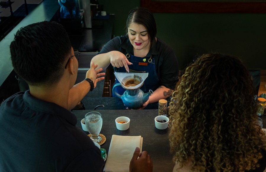 El Silencio Lodge amplía servicios con nueva cafetería