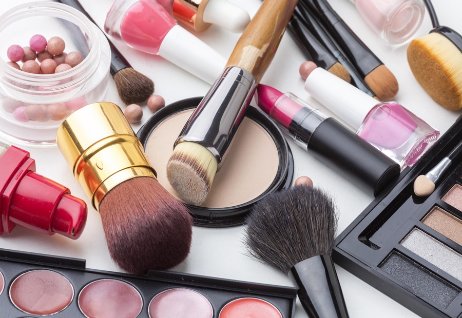 Los adolescentes marcan el ritmo del mercado de belleza en EE.UU.