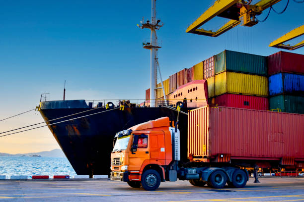 Exportaciones de bienes crecen 13% en primer cuatrimestre del año