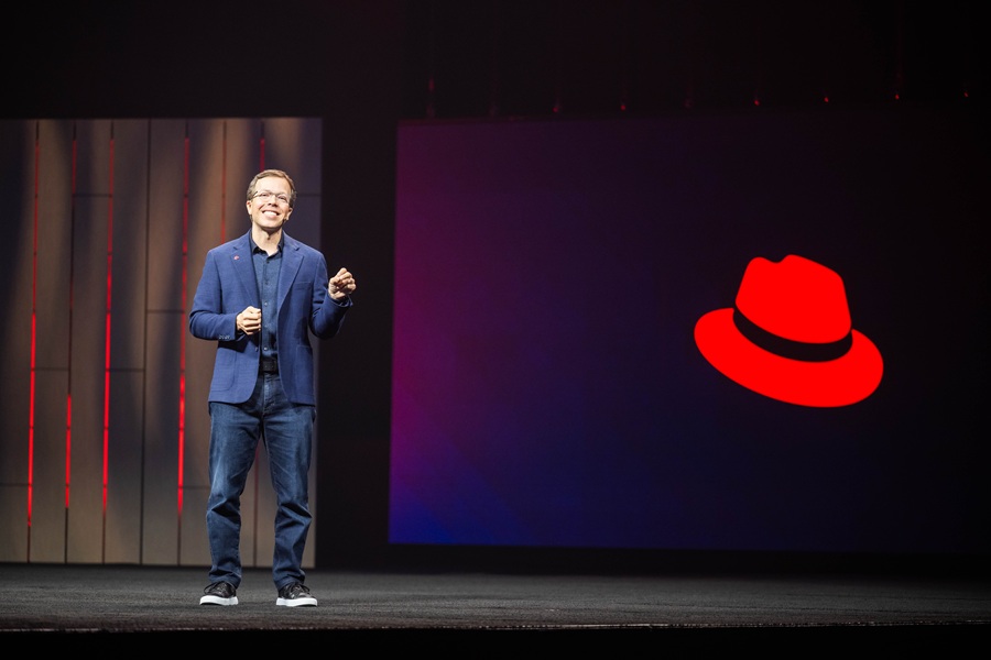 Matt Hicks, Director ejecutivo de Red Hat.