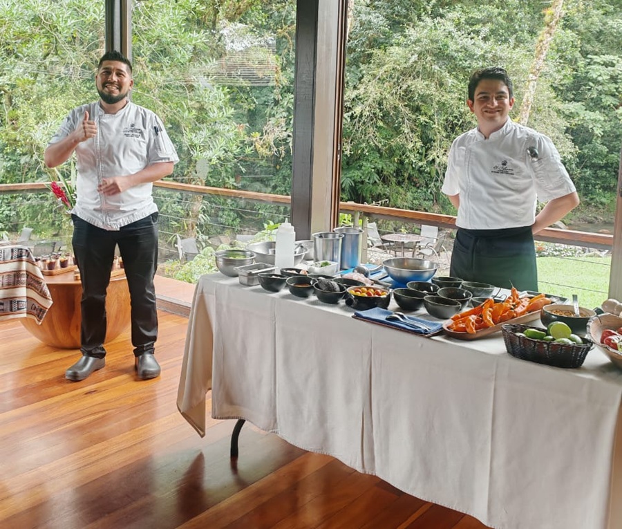 “Perú sin fronteras”: el festival que celebra la gastronomía peruana en el corazón del bosque nuboso costarricense