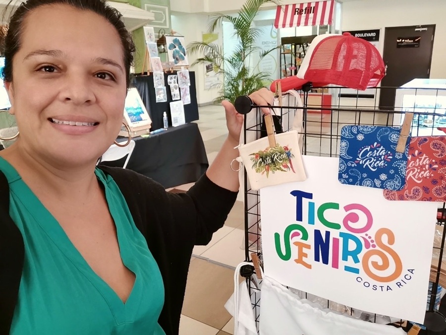Ticovenirs: el emprendimiento que transformó la adversidad en recuerdos con identidad costarricense