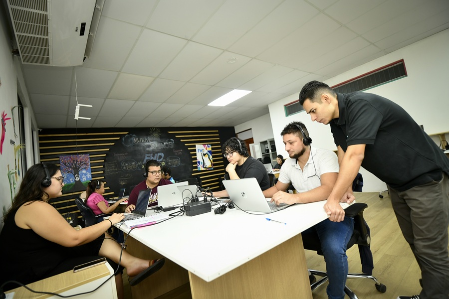 Forward Costa Rica abre convocatoria para 60 becas 100% en desarrollo de software en Puntarenas y Desamparados