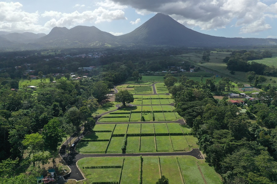 Inversión en lotes de condominios turísticos gana protagonismo en el mercado inmobiliario costarricense