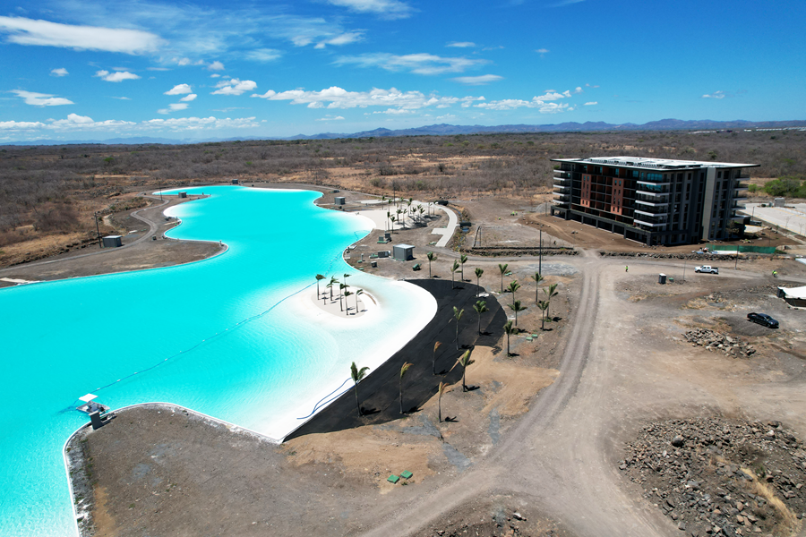 Finalizan construcción de primera laguna Crystal Lagoons de Costa Rica