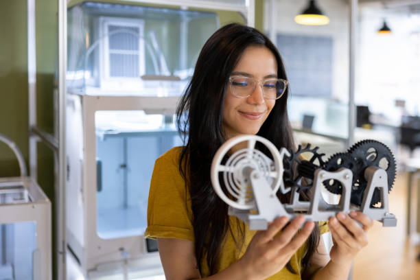 Programa busca impulsar emprendimientos de mujeres con base científica o tecnológica