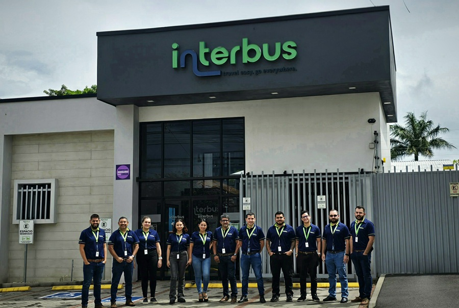 Interbus celebra 30 años de operación