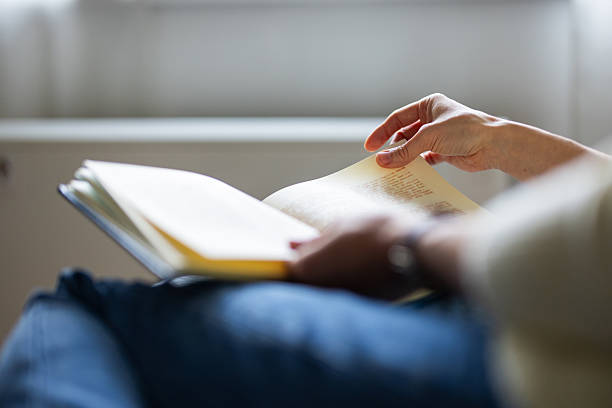 Autores presentan sus nuevos libros en el país